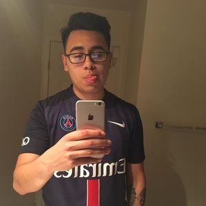 Meet your Posher, Carlos